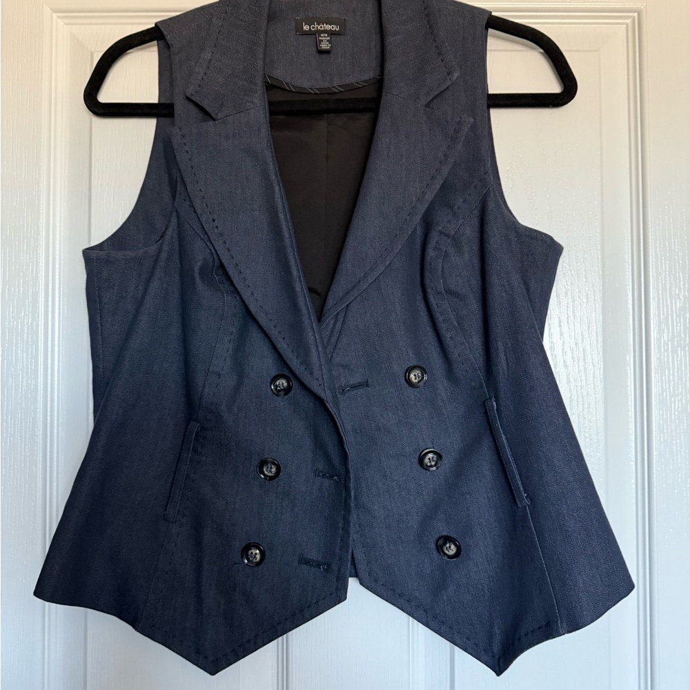Le Chateau Women's Denim Sleeveless Blazer